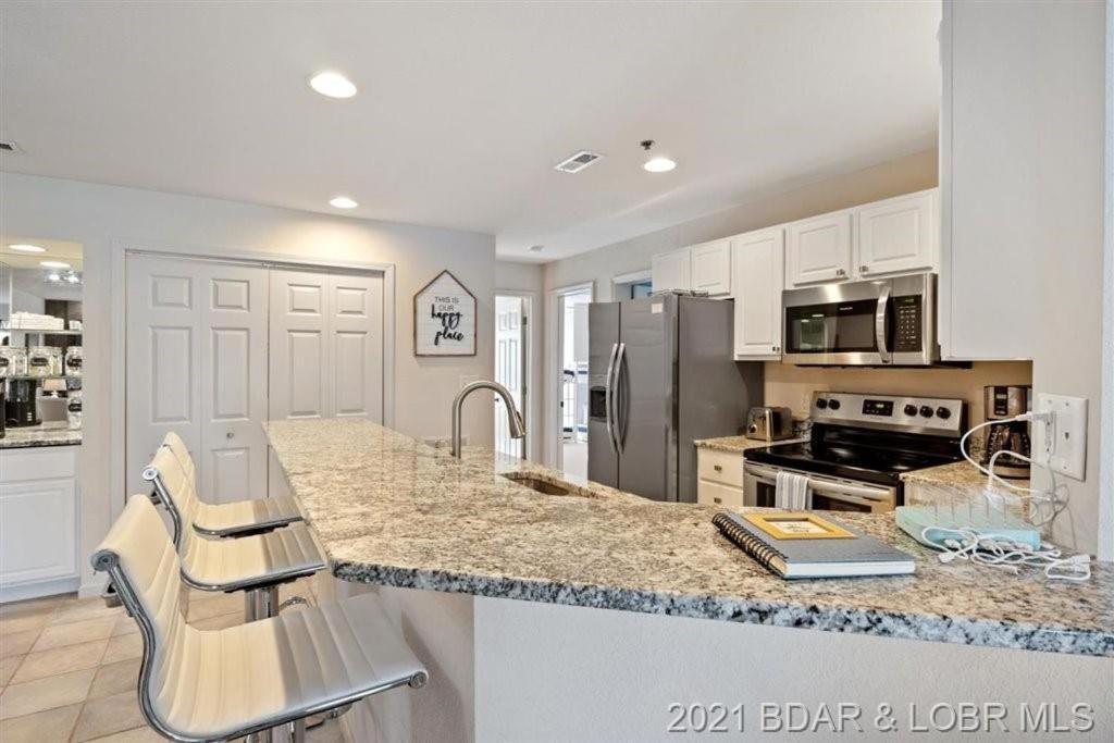 Family Fun Lakefront Condo At Parkview Bay Osage Beach Exterior photo